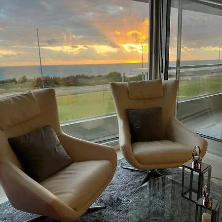 Boutique Lumiere Frente Al Mar Con Vista A Los Atardeceres 2 Dormitorios 3 Banos Cocina Definida 2 Balcones Cochera Y Amenities Un Verdadero Lujo